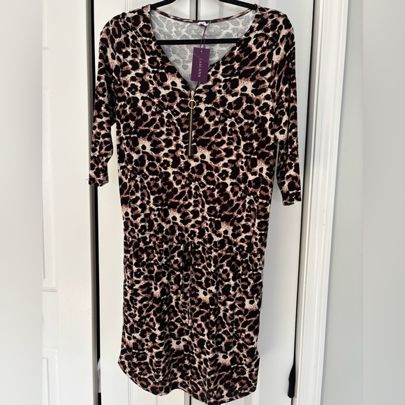 Leopard Print V-Neck Dress - Picture 1 of 3